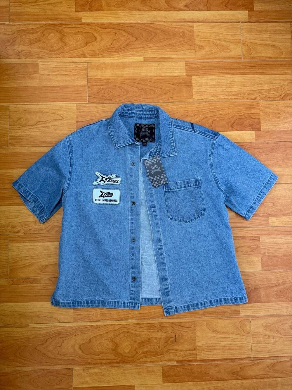 Rebel Vengeance Short Sleeve Denim Button-Down Shirt with Skull Graphic